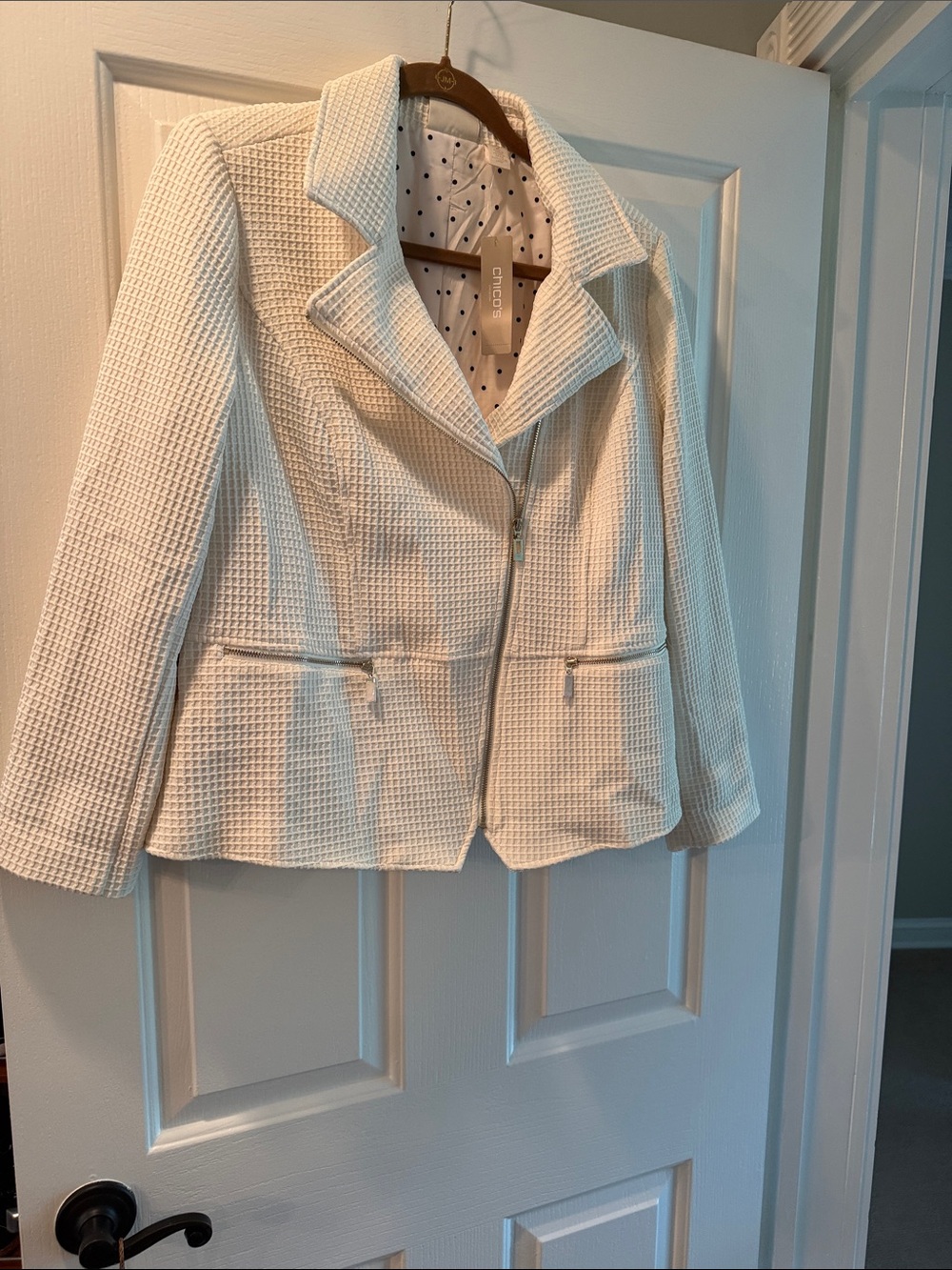 Chico's Cream Textured Zip-Front Blazer